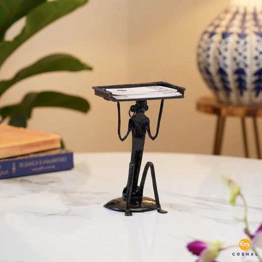 Traditional Roots, Modern Expressions :  Bastar Art's Evolution