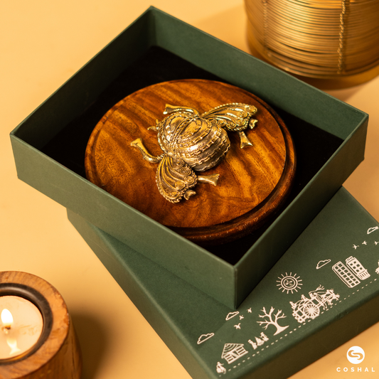 Productive Bee Desk & Wall Plaque