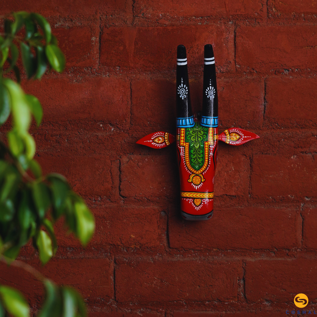 Handpainted Pattachitra Wooden Cowhead Red 11 inches | Best for wall decor | Coshal | OD01 2