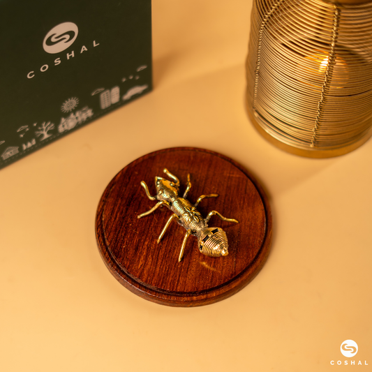 Diligent Ant Desk  & Wall Plaque